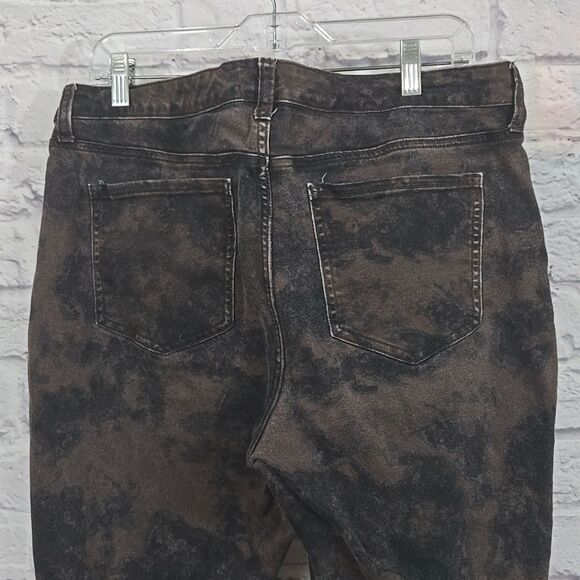 Wonderly Brown Tie Dye Mid-Rise Skinny Ankle Jeans Powerstretch Sleek Sculpt 14 - Picture 7 of 9